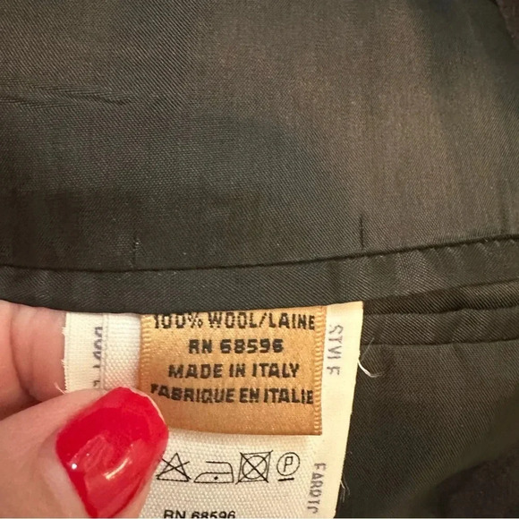 Donna Karan Signature Black Wool Blazer - Picture 8 of 8